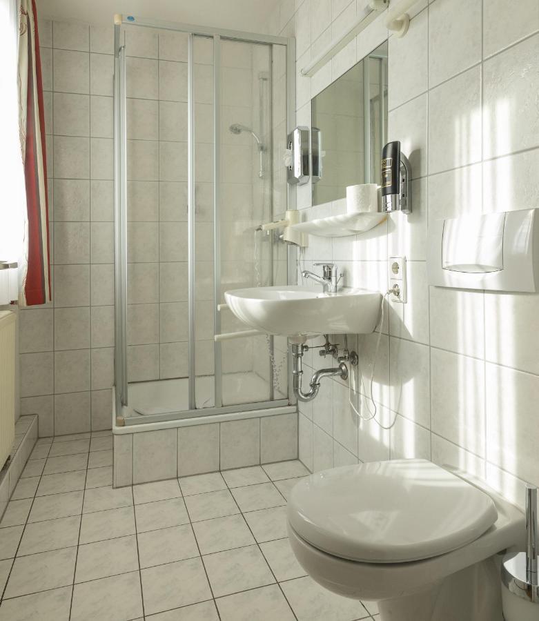 Gasthaus Traube, Ludwigshafen, Bodensee, Seenah Gelegen Bodman-Ludwigshafen Buitenkant foto
